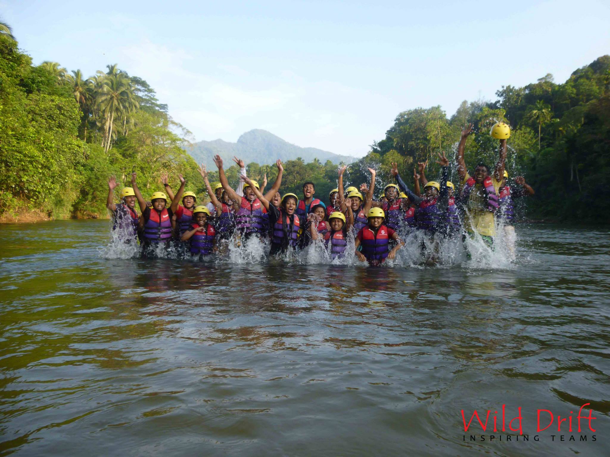 1462812_412289378872542_80562576_o